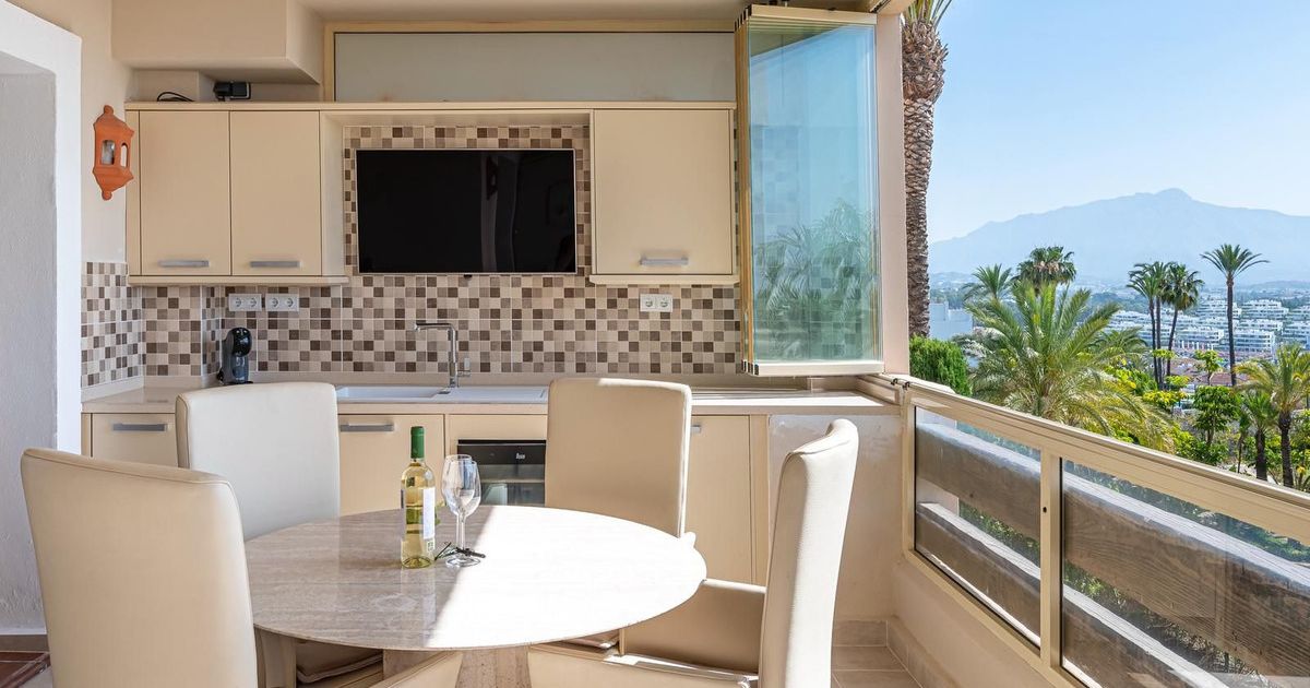 Mittelgeschoss-Apartment in El Paraiso, El Paraiso, 2/12