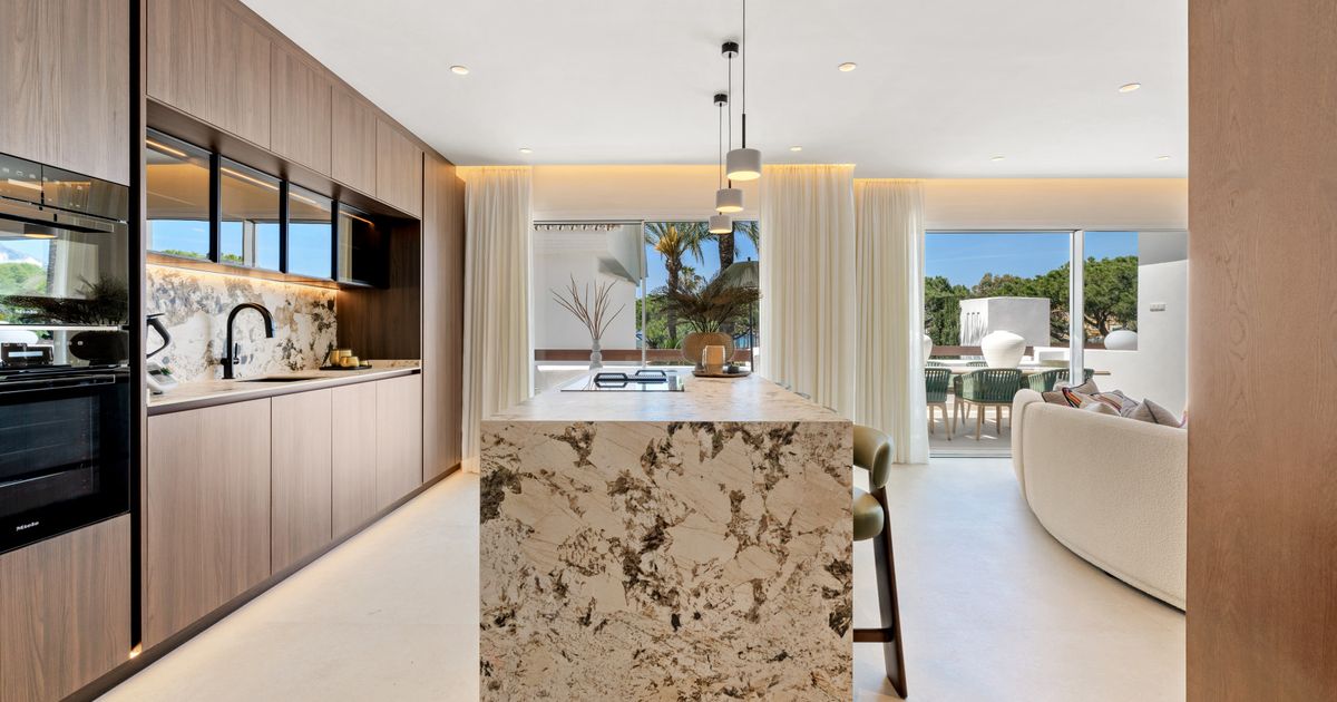 Apartament w Marbella East, Los Monteros Palm Beach, Marbella East, 8/12