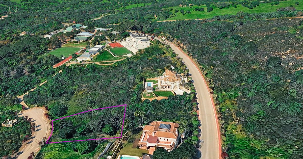 Участок в Sotogrande, Sotogrande, 8/9