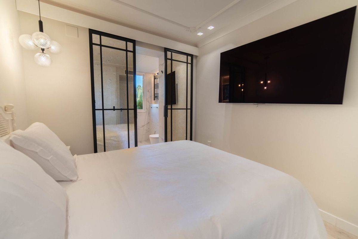 Apartament na środkowym piętrze w Ojén, Marbella, 12/12