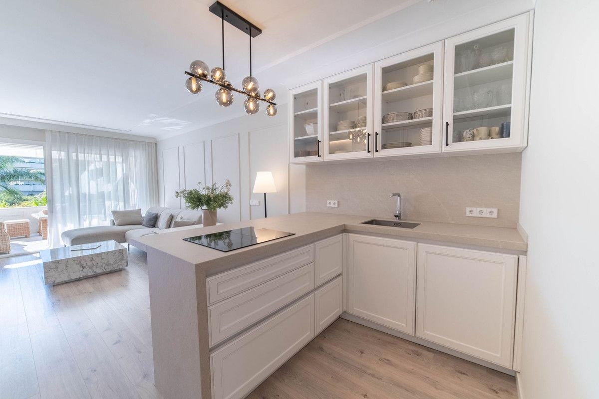 Apartament na środkowym piętrze w Ojén, Marbella, 8/12