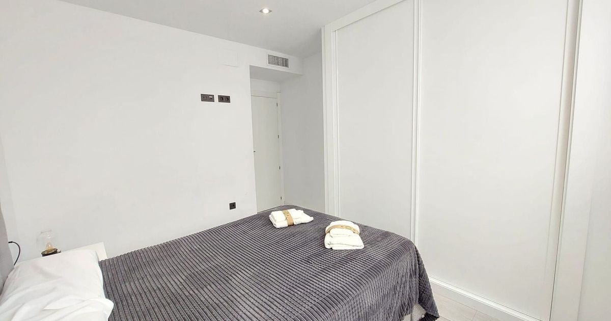 Apartamento en Planta Media en Fuengirola, Fuengirola, 7/10