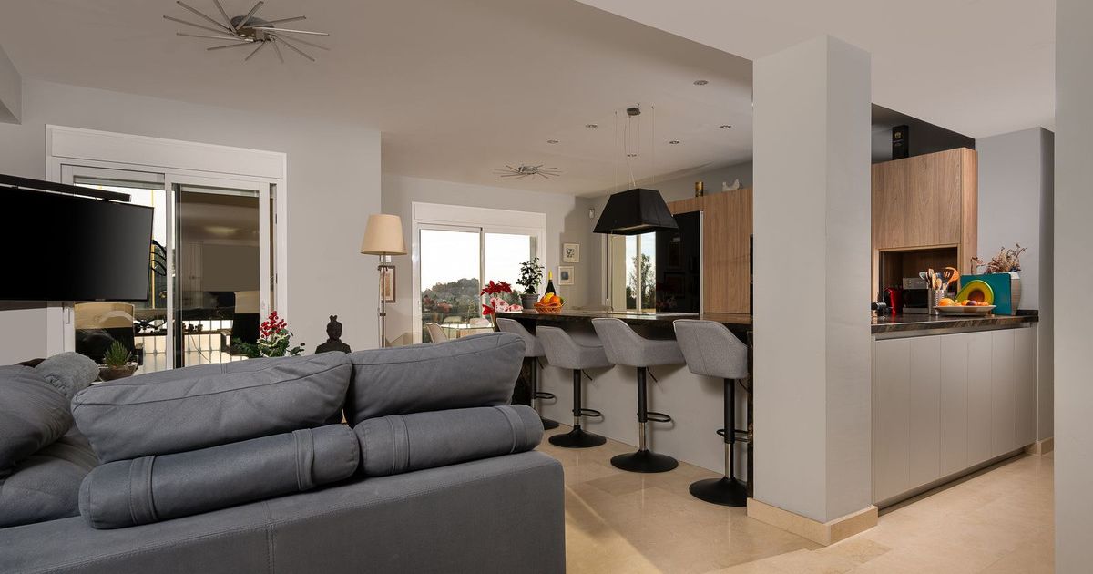 Appartement à l'étage moyen à Benahavís, Benahavís, 3/12