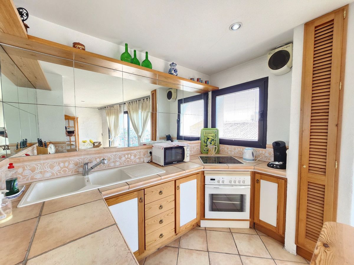 Appartement en étage intermédiaire à Puerto Banús, Puerto Banús, 12/12