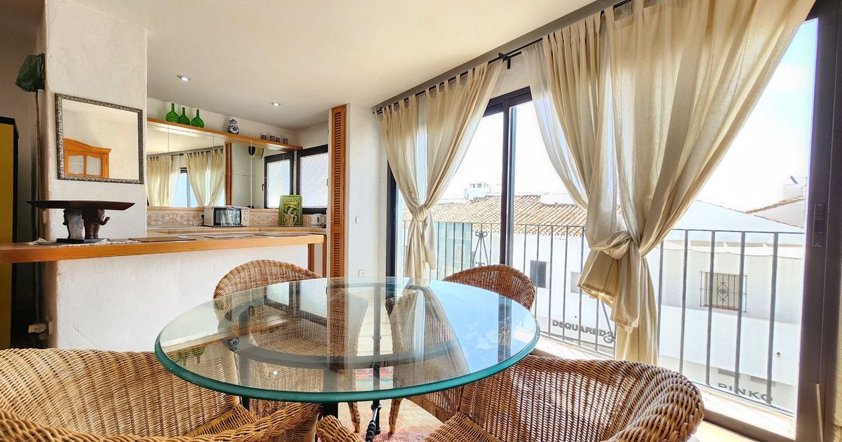 Appartement en étage intermédiaire à Puerto Banús, Puerto Banús, 8/12