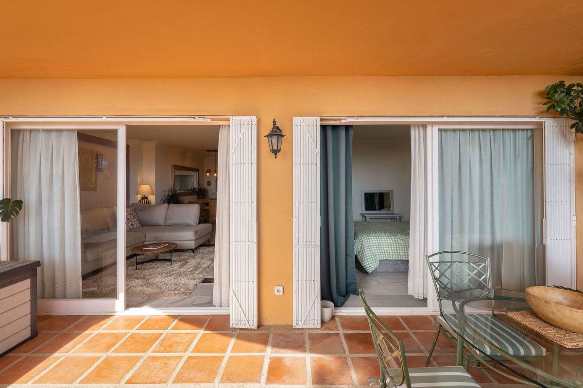 Ground Floor Apartment in Calahonda, Calahonda, 9/12