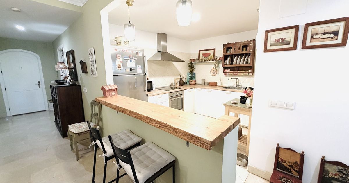 Ground Floor Apartment in Elviria, Elviria, 3/12