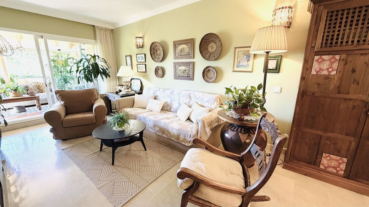 Ground Floor Apartment in Elviria, Elviria, 8/12