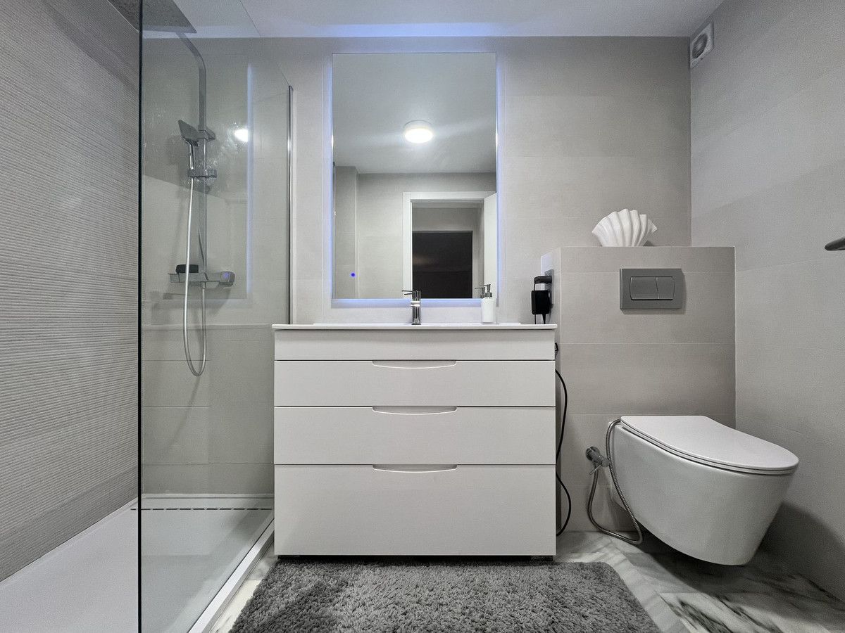 Appartement en étage moyen à Benahavís, Benahavís, 3/12