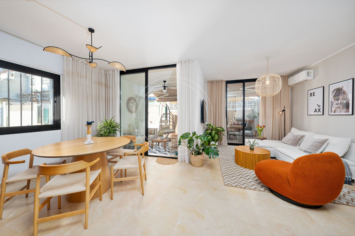 Semi-Detached House in Estepona, Estepona, 1/12