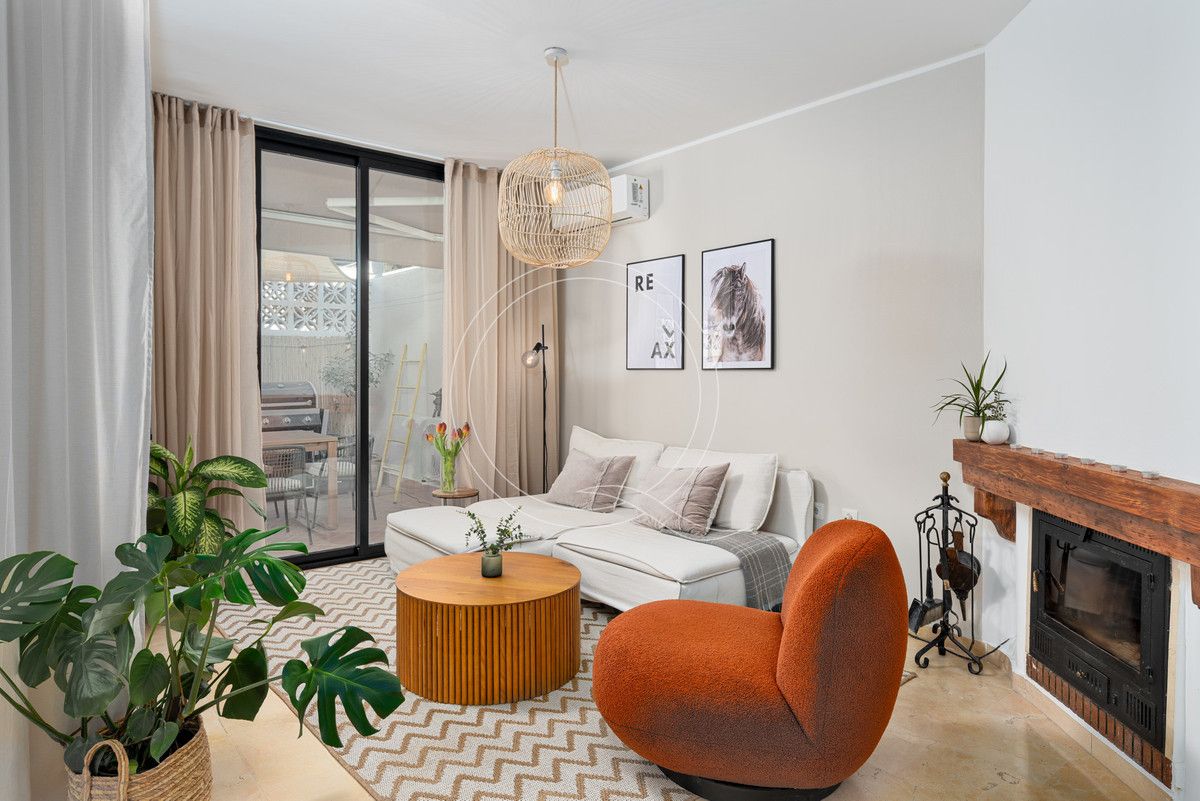 Semi-Detached House in Estepona, Estepona, 2/12
