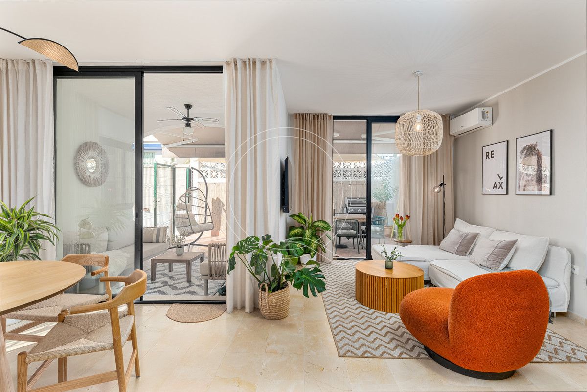Semi-Detached House in Estepona, Estepona, 11/12