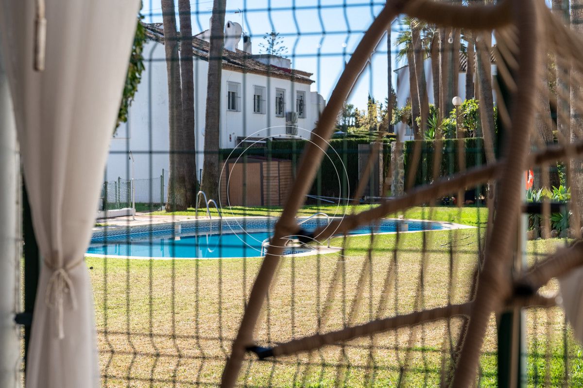 Semi-Detached House in Estepona, Estepona, 7/12