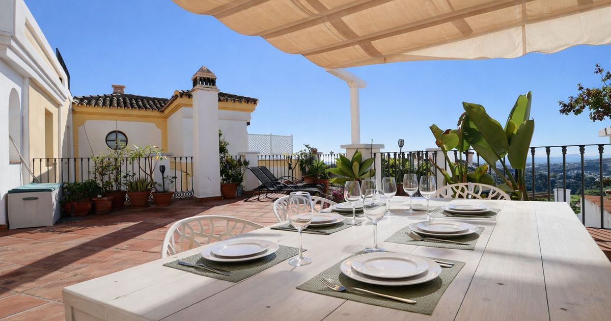 Townhouse in La Heredia, La Heredia, 3/12