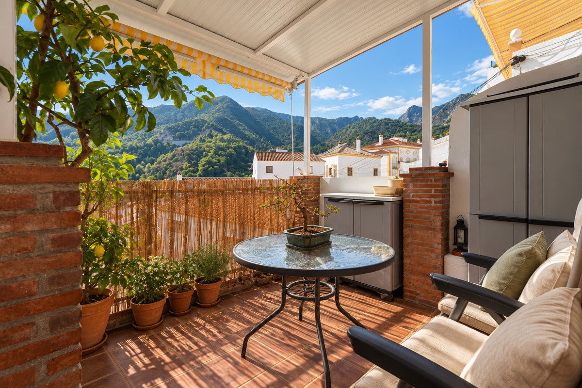 Townhouse in Ojén, Ojén, 6/12