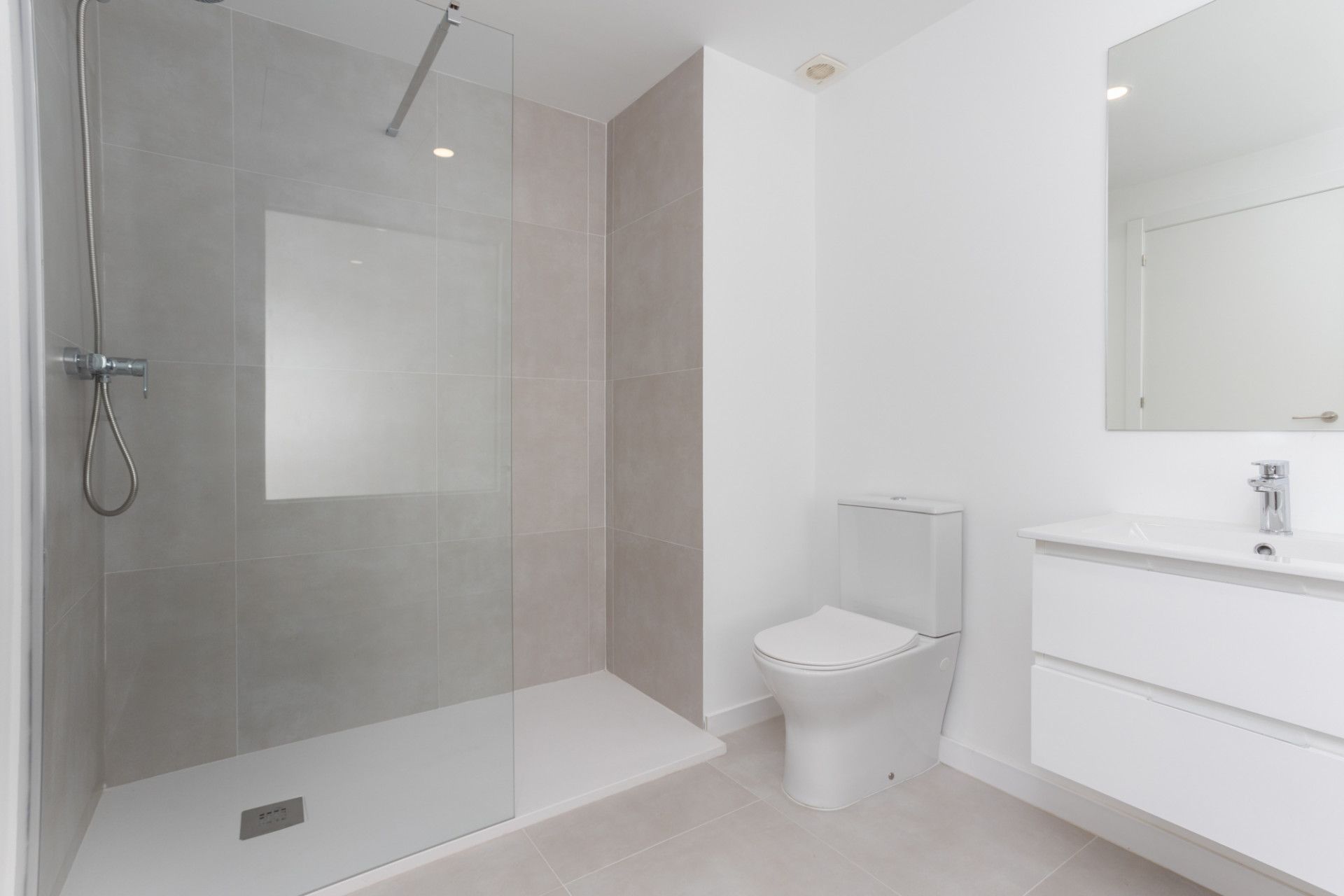 Apartment in San Pedro de Alcantara, Guadalmina Baja, San Pedro de Alcantara, 11/12