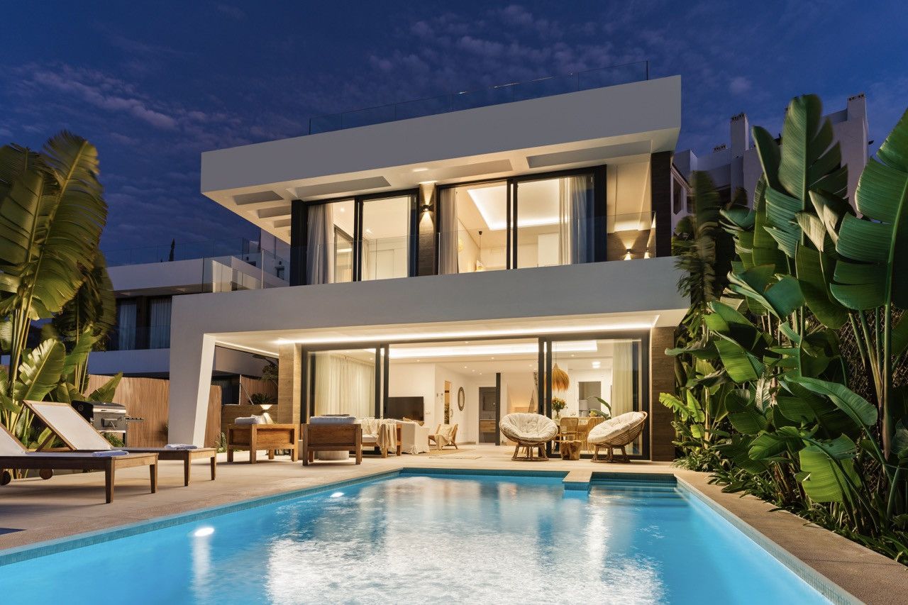House in Estepona, La Resina Golf, Estepona, 6/12