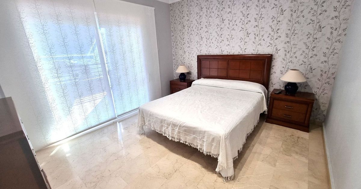 Апартаменты на среднем этаже в Puerto Banús, Puerto Banús, 4/12