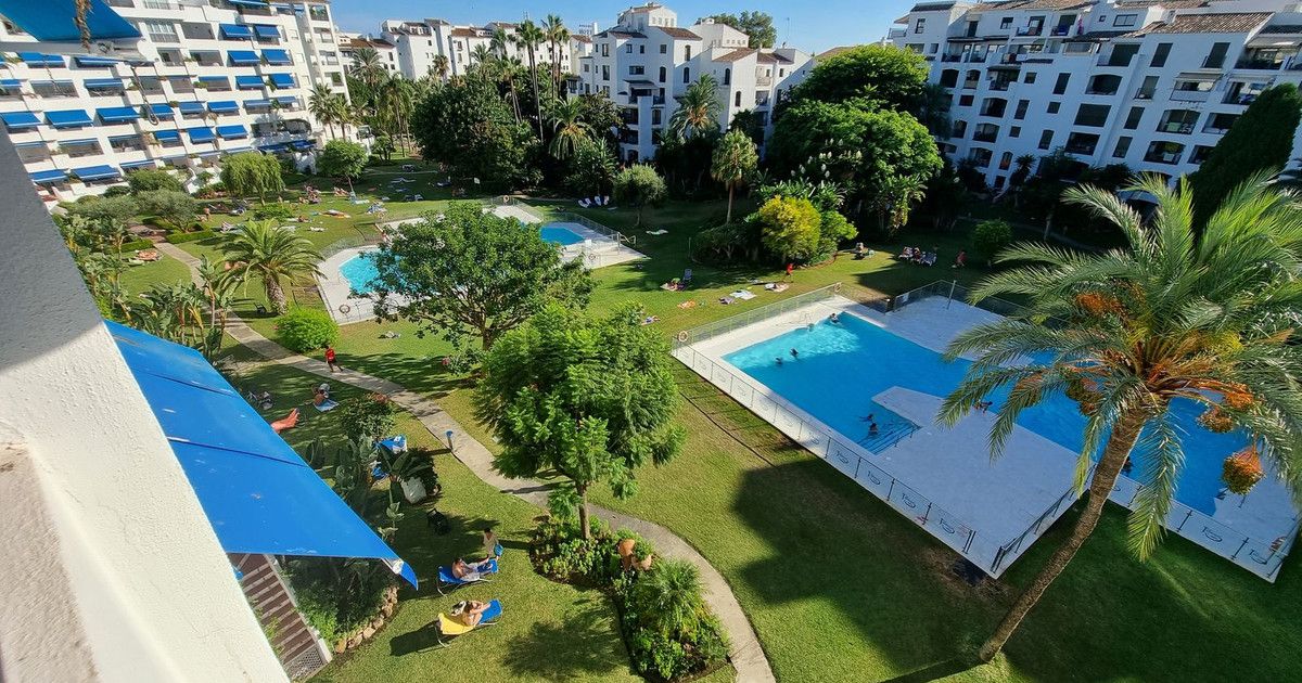 Апартаменты на среднем этаже в Puerto Banús, Puerto Banús, 9/12