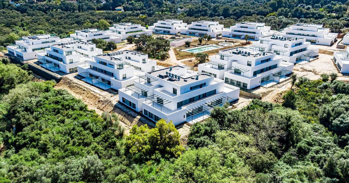Middle Floor Apartment in Sotogrande, Sotogrande, 1/12