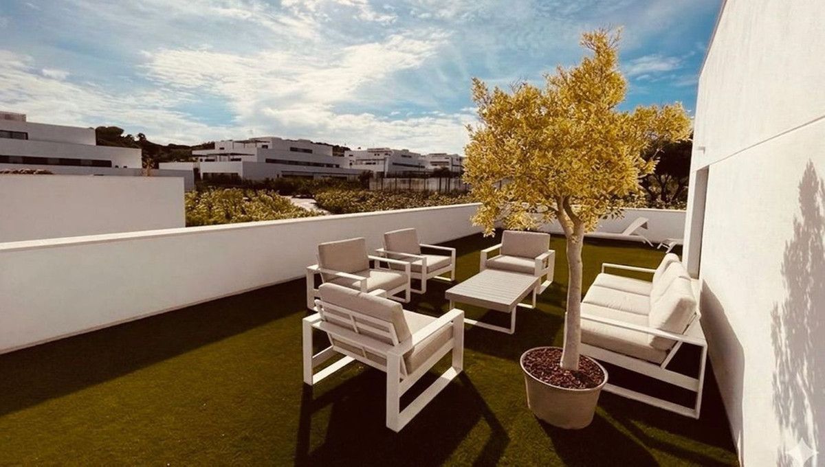 Middle Floor Apartment in Sotogrande, Sotogrande, 5/12