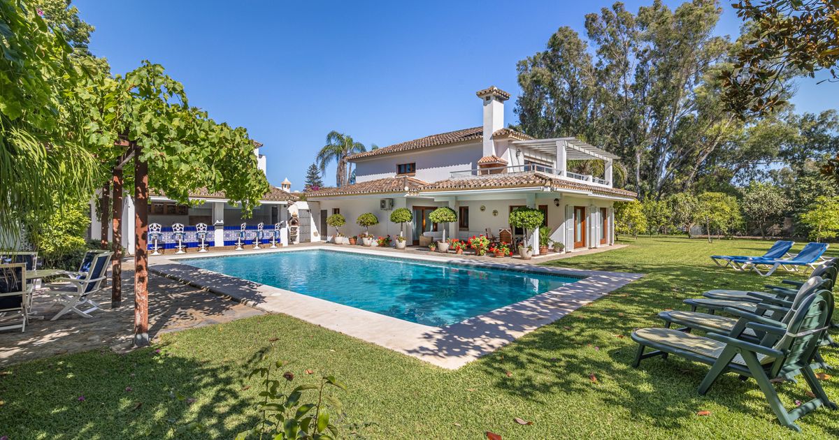 Villa in Estepona, Costalita, Estepona, 1/12