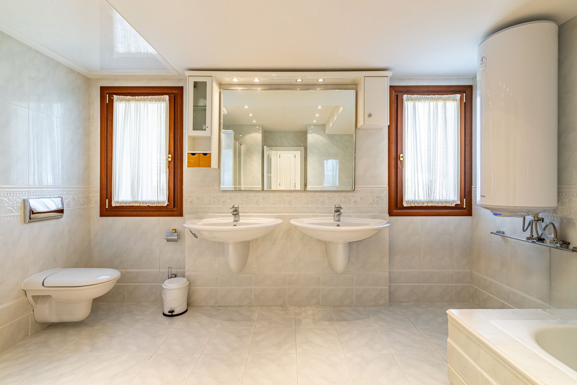Villa in Estepona, Costalita, Estepona, 10/12
