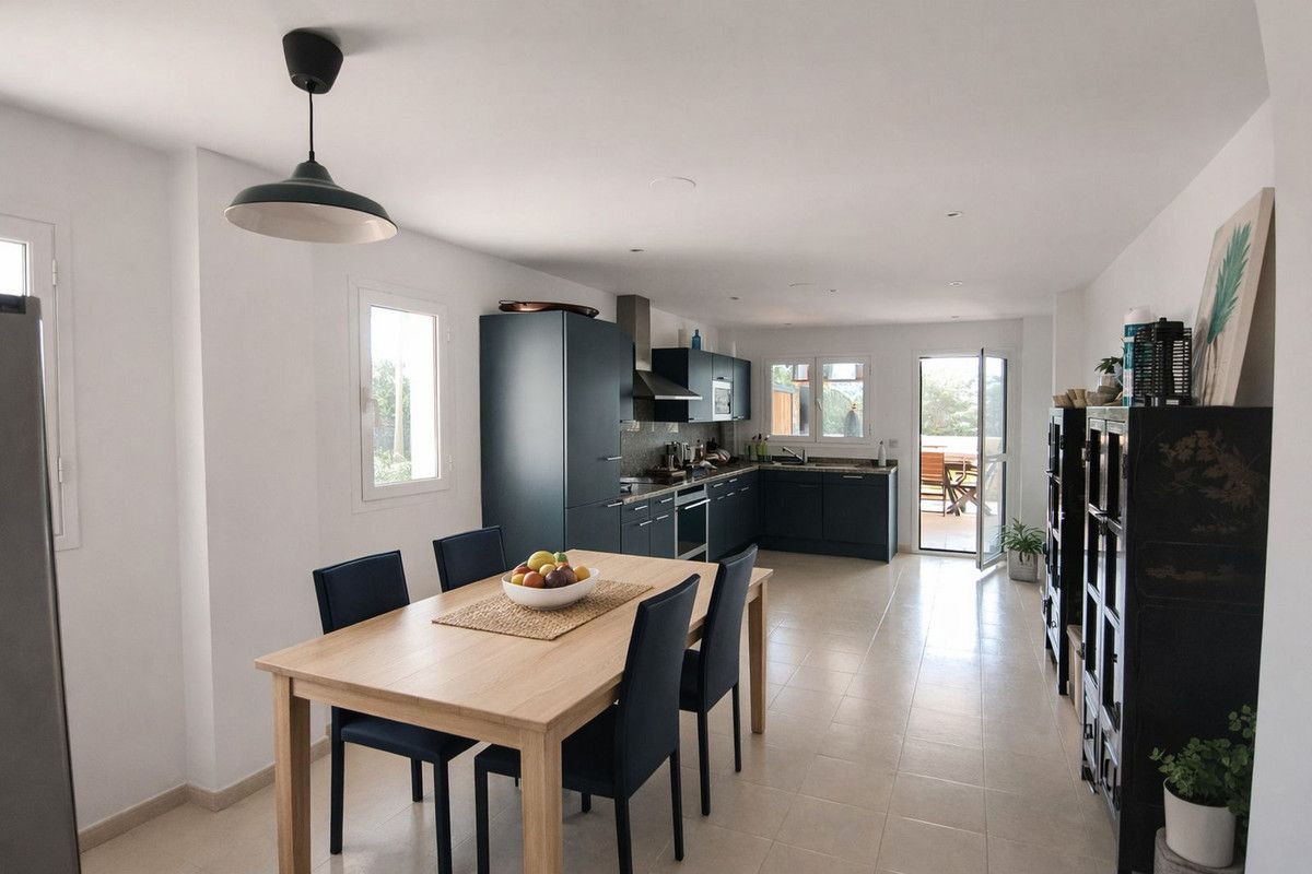 Ground Floor Apartment in San Roque, San Roque, 8/12