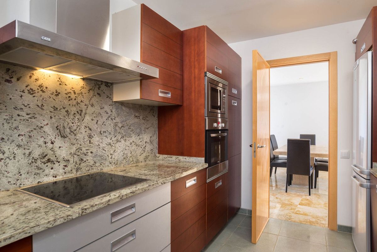 Middle Floor Apartment in Altos de los Monteros, Altos de los Monteros, 5/12
