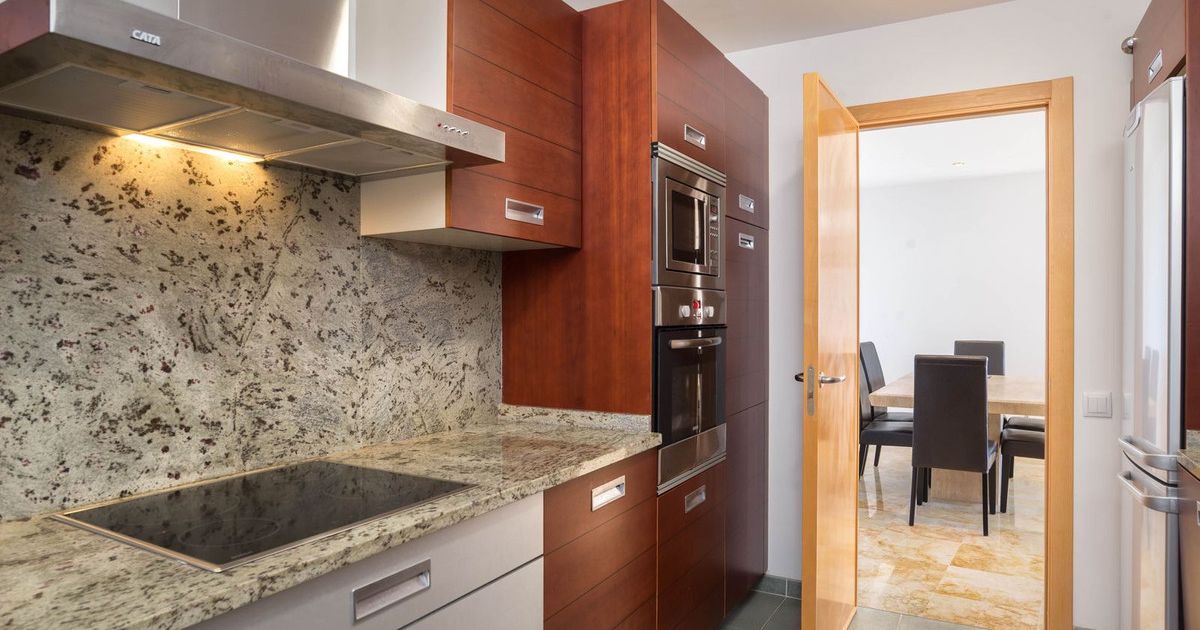 Middle Floor Apartment in Altos de los Monteros, Altos de los Monteros, 5/12