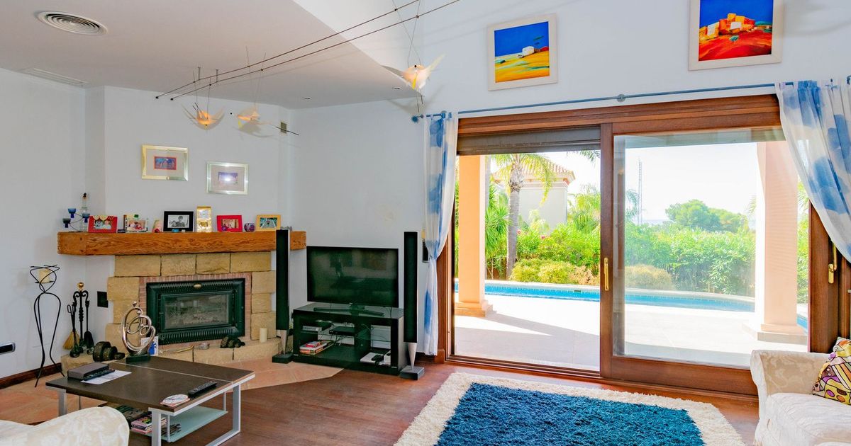 Villa Independiente en Estepona, Estepona, 7/12