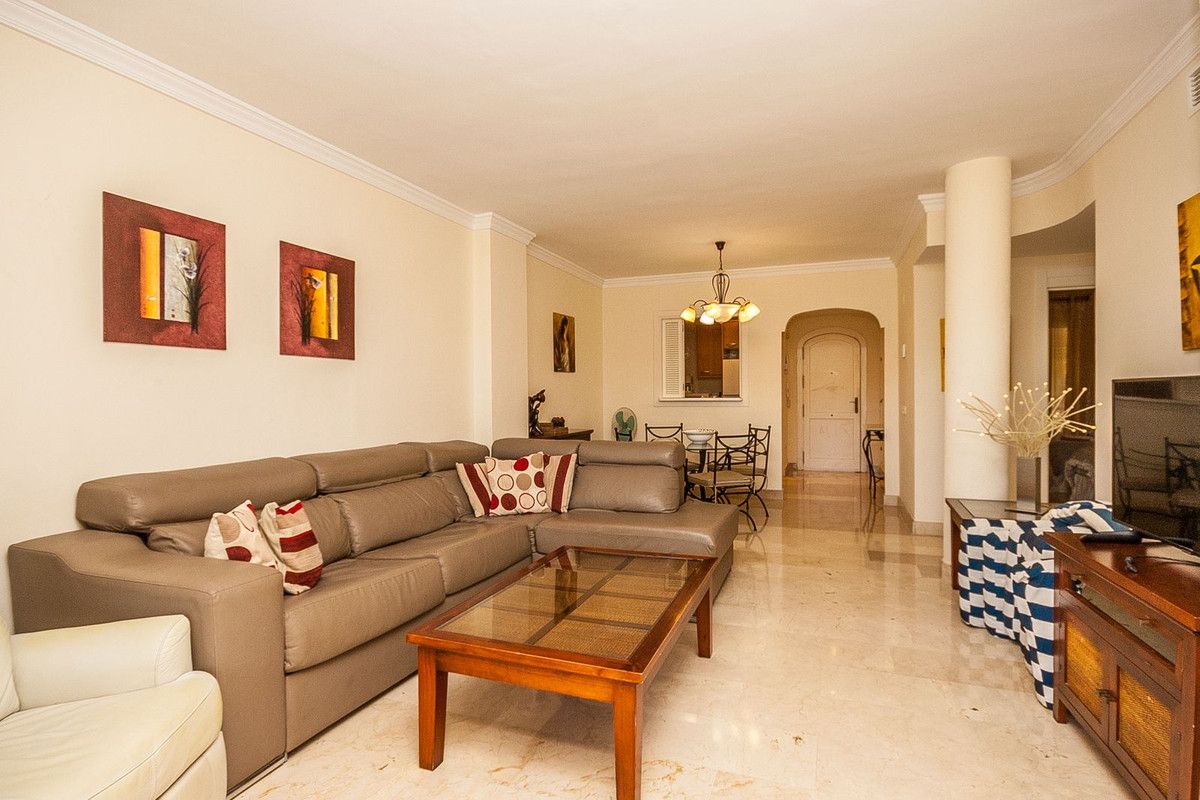 Ground Floor Apartment in Elviria, Elviria, 5/11