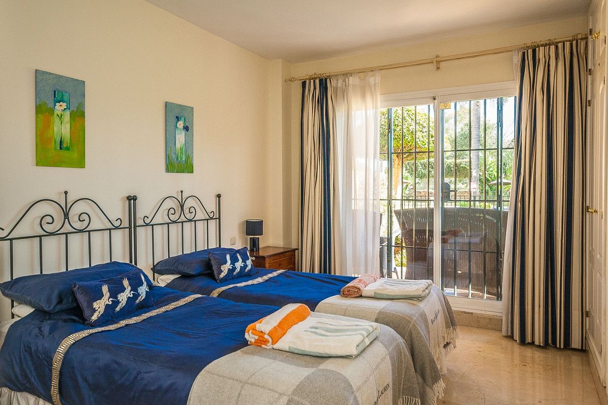 Ground Floor Apartment in Elviria, Elviria, 6/11