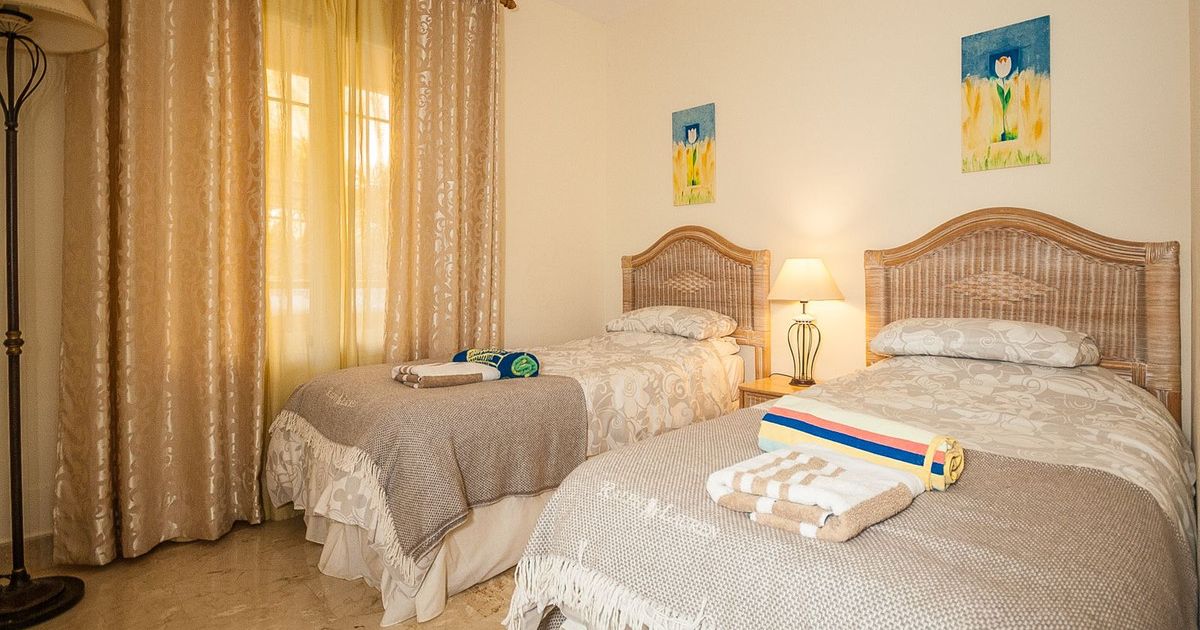 Ground Floor Apartment in Elviria, Elviria, 8/11