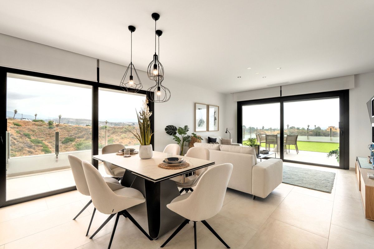 Appartement en Rez-de-Chaussée à Selwo, Selwo, 12/12
