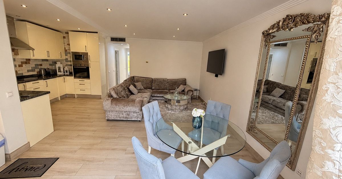 Gelijkvloers appartement in Nueva Andalucía, Nueva Andalucía, 8/10