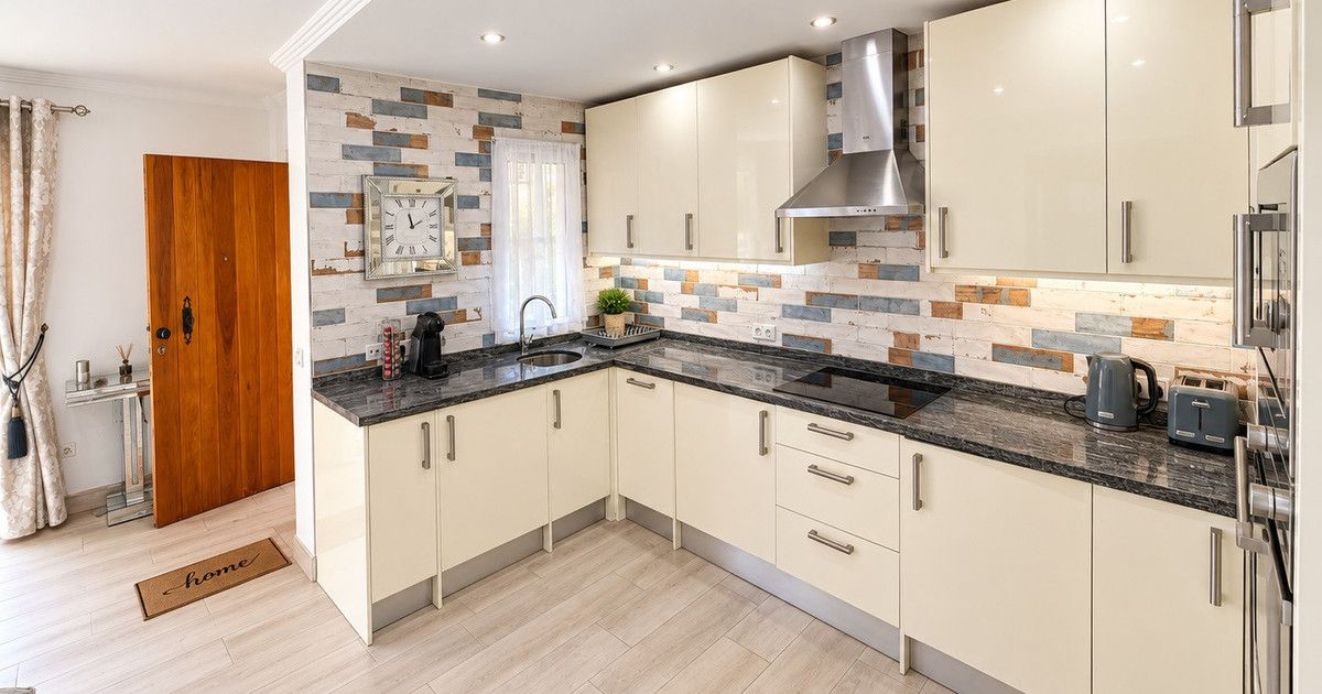 Gelijkvloers appartement in Nueva Andalucía, Nueva Andalucía, 9/10