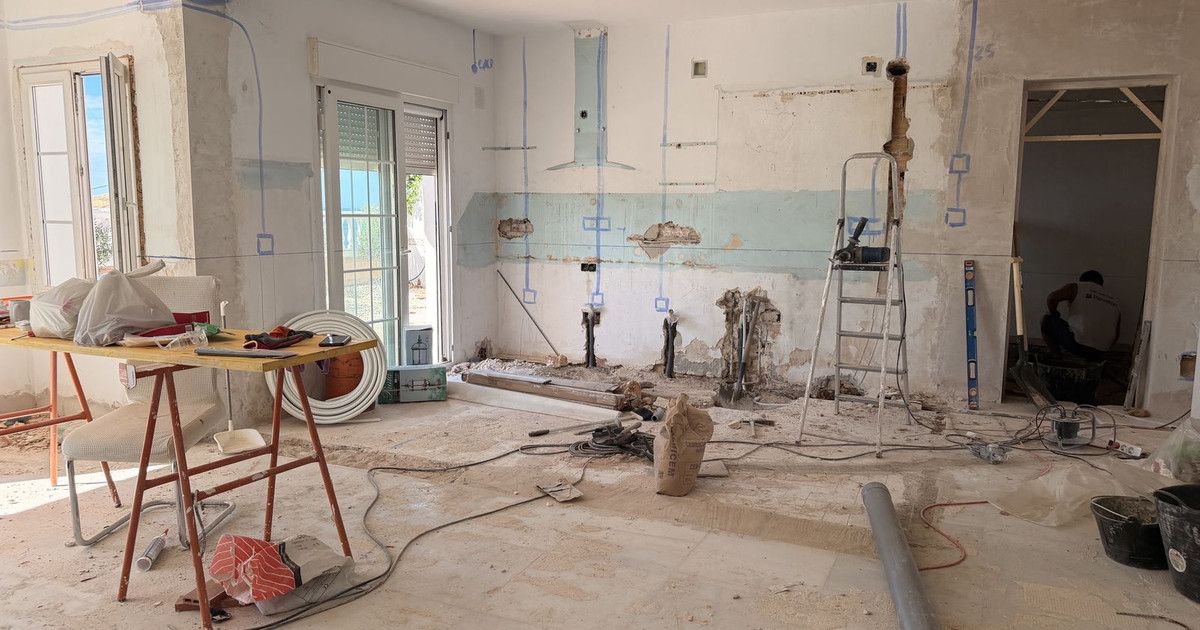 Detached Villa in El Faro, El Faro, 11/12