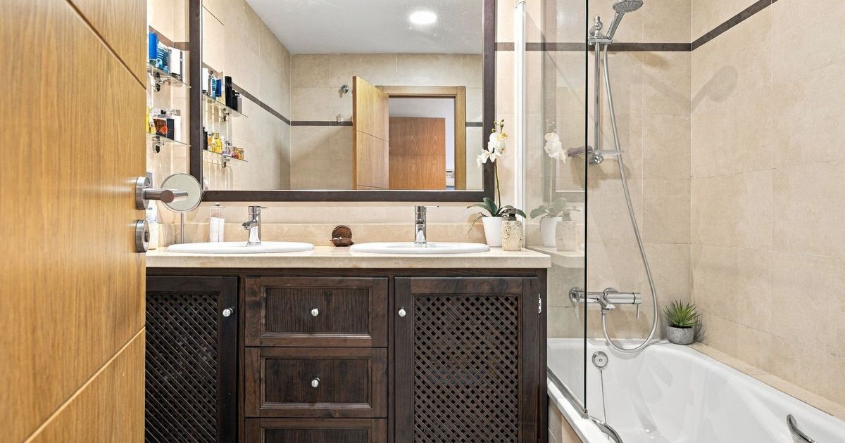 Middenverdieping appartement in Benalmadena, Benalmadena, 6/12