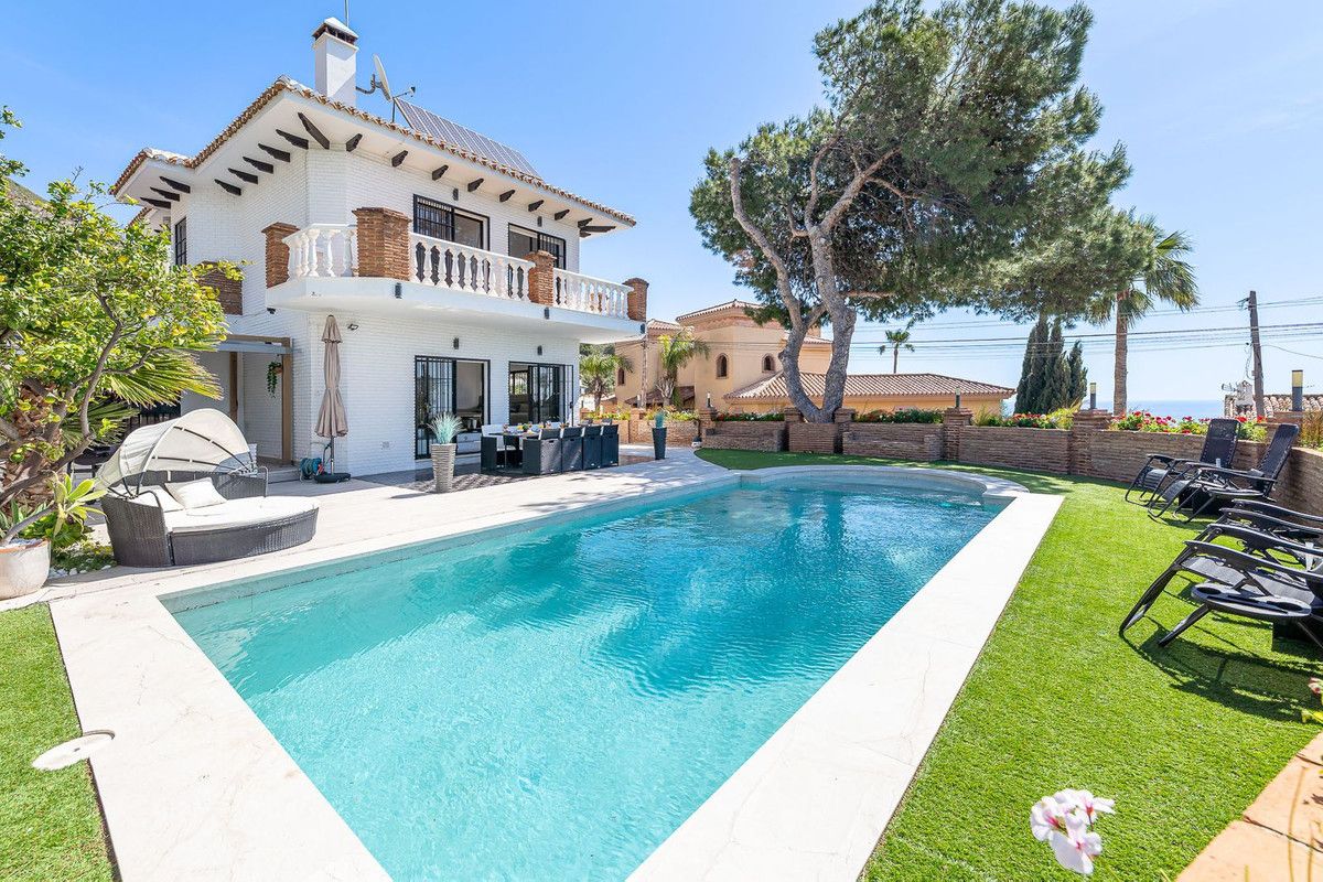 Villa Independiente en Benalmádena, Benalmadena, 2/12