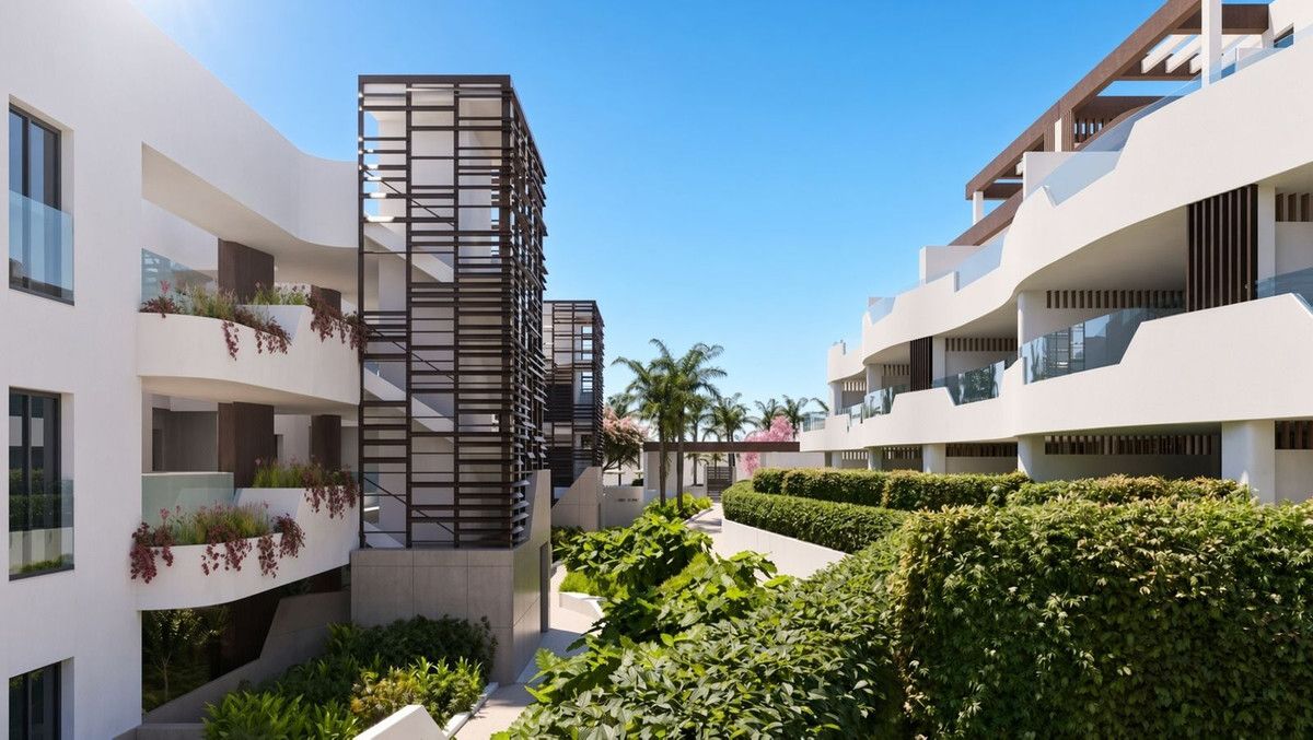 Ground Floor Apartment in Bel Air, Bel Air, 3/12