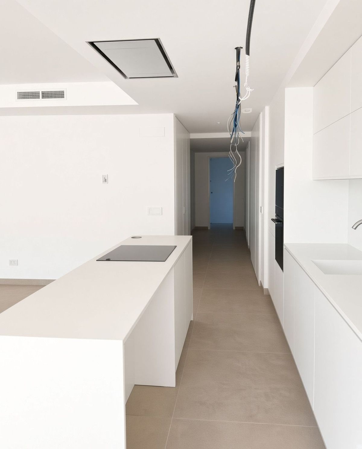 Ground Floor Apartment in Bel Air, Bel Air, 9/12