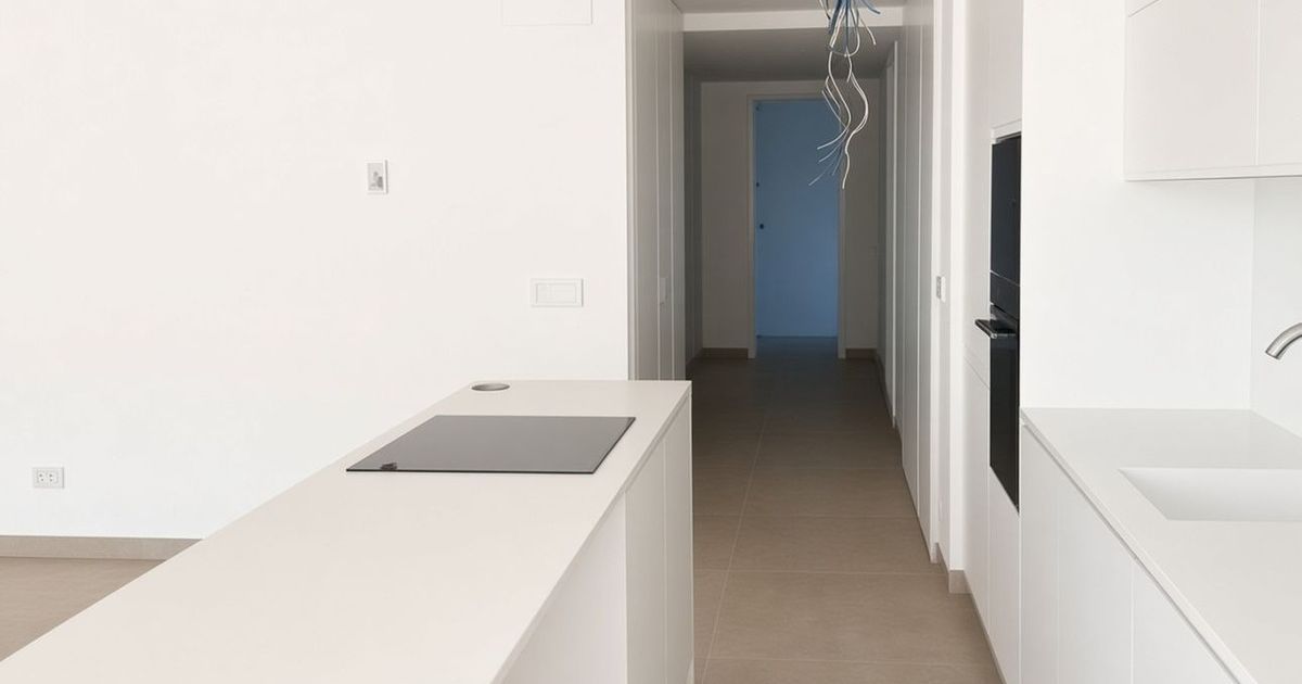 Ground Floor Apartment in Bel Air, Bel Air, 9/12