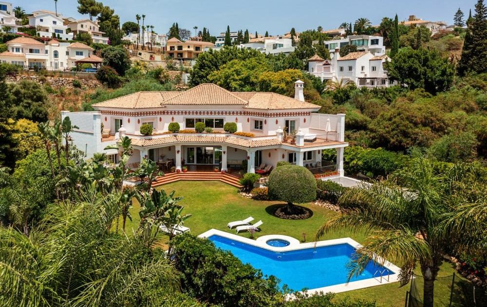 Villa in Benahavis, Benahavis, 1/12