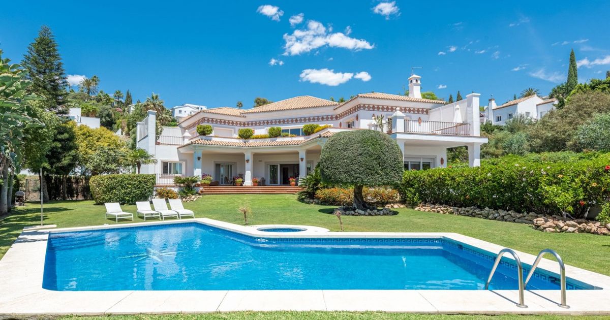Villa in Benahavis, Benahavis, 2/12