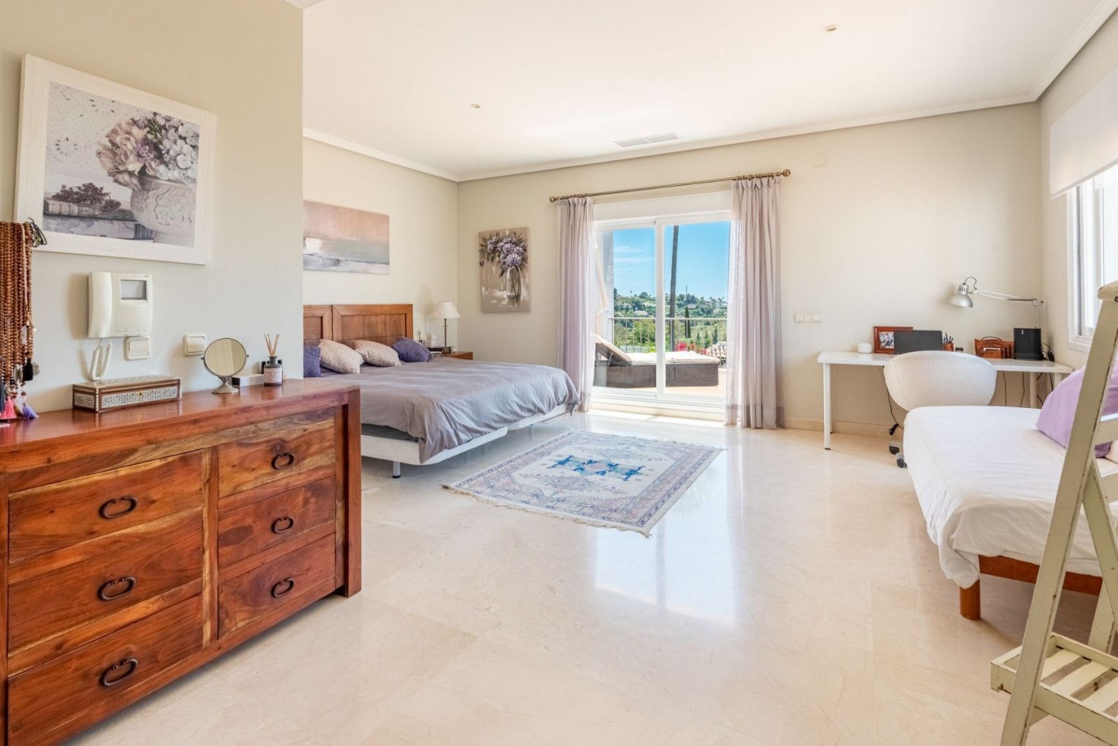Villa in Benahavis, Benahavis, 12/12