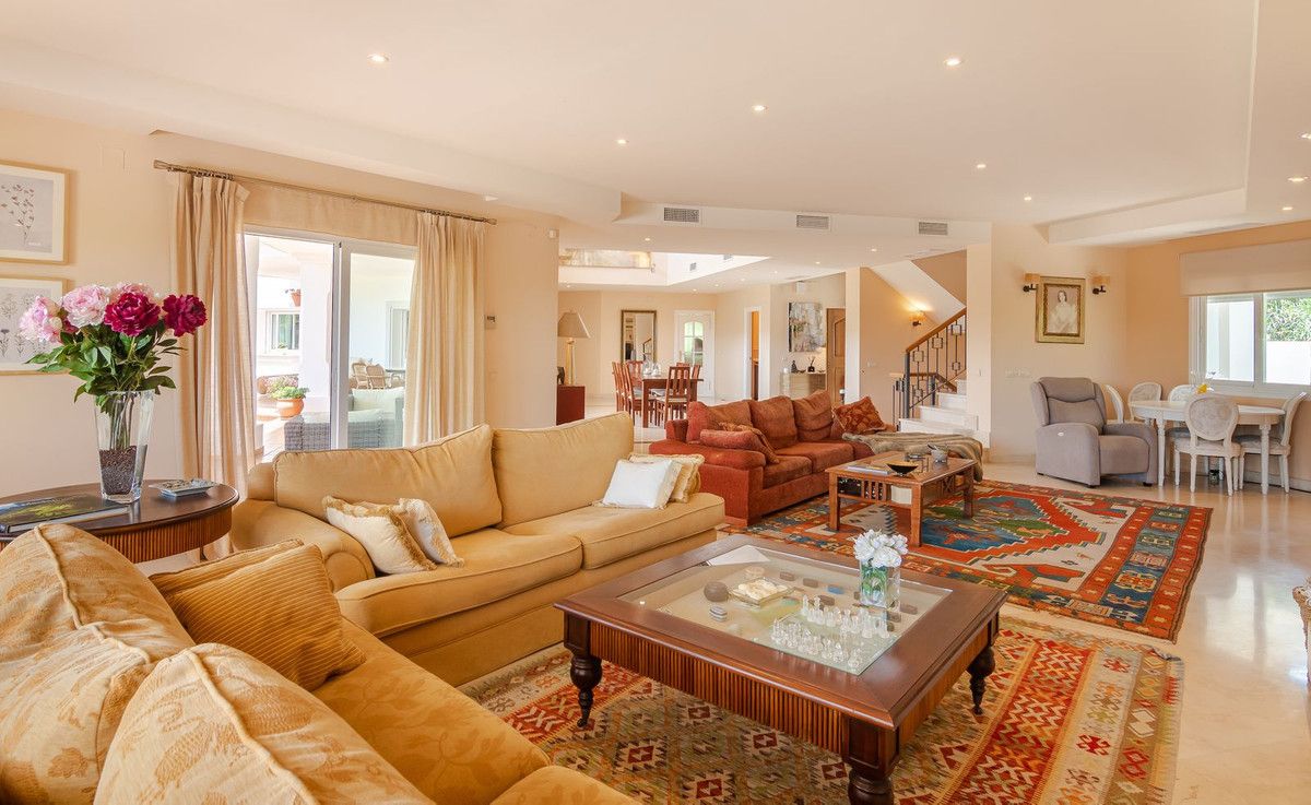 Villa in Benahavis, Benahavis, 5/12