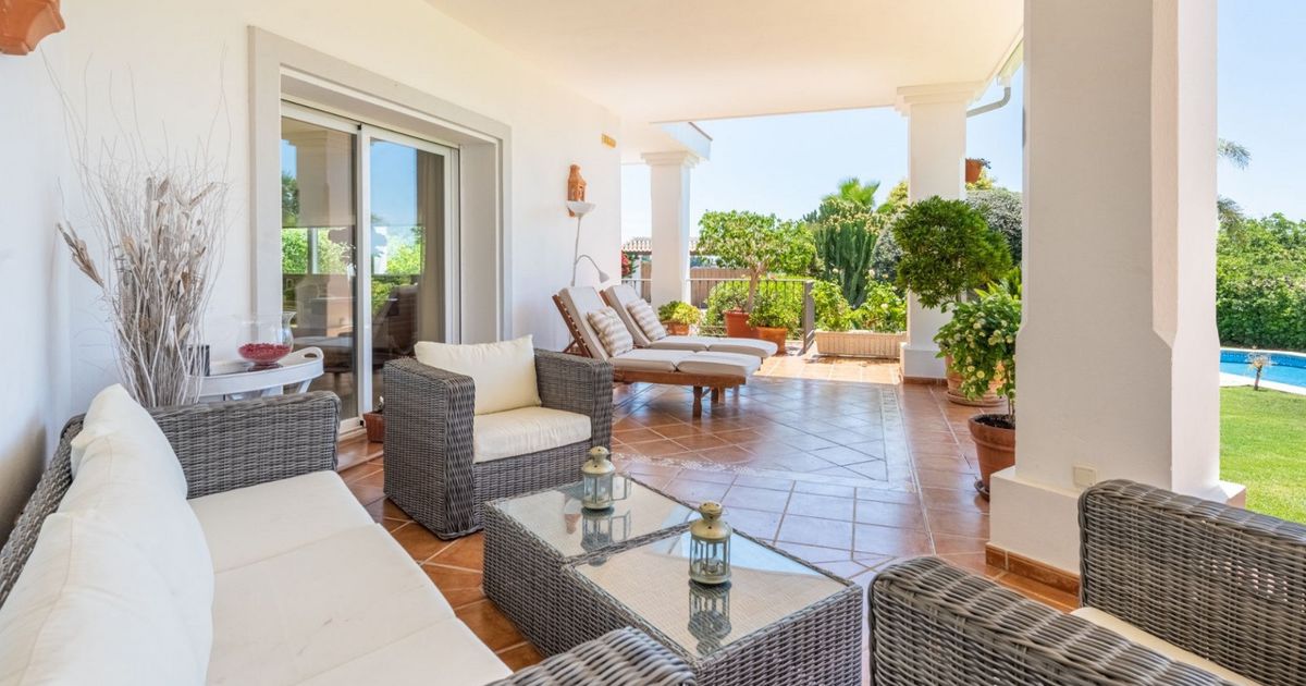 Villa in Benahavis, Benahavis, 7/12