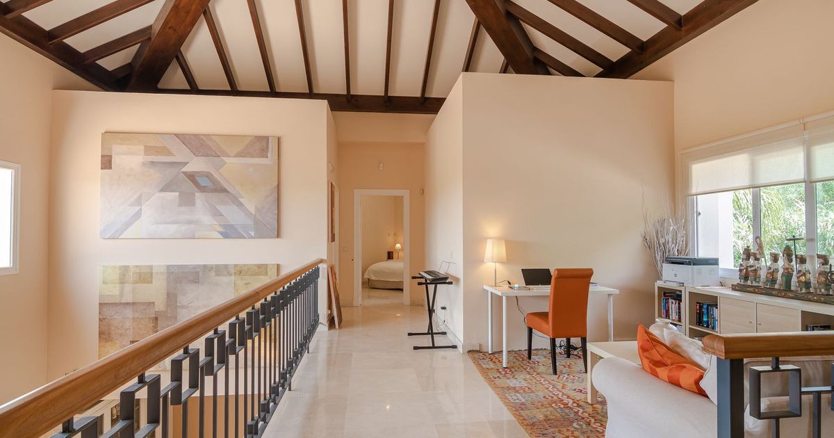 Villa in Benahavis, Benahavis, 8/12