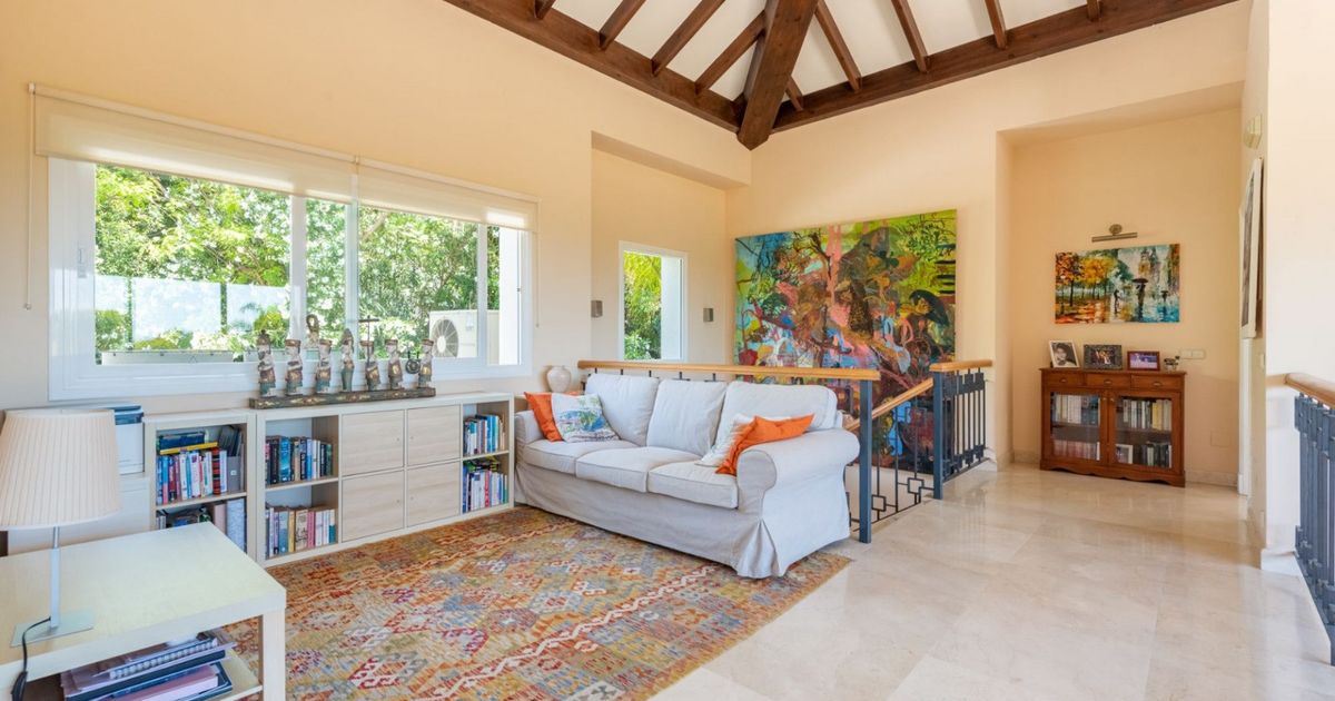 Villa in Benahavis, Benahavis, 9/12